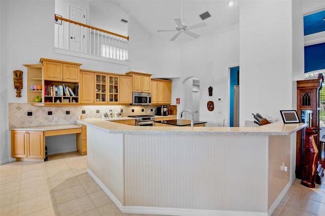 4980 SABAL LAKE CIRCLE, Sarasota, FL 34238