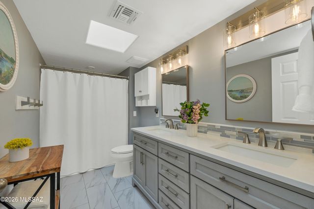 1550 E Ganymede Drive, Oro Valley, AZ 85737