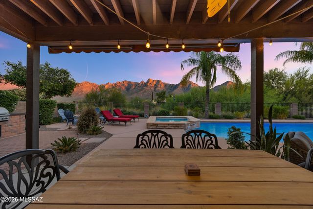 1550 E Ganymede Drive, Oro Valley, AZ 85737