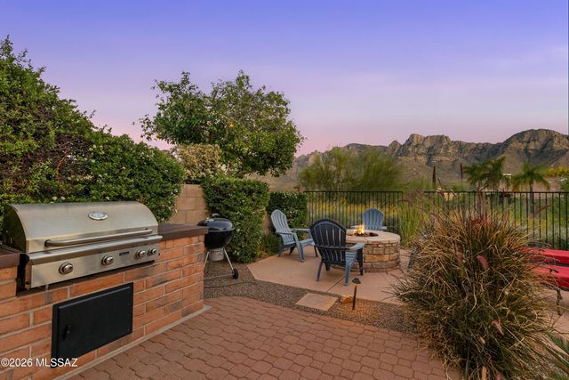 1550 E Ganymede Drive, Oro Valley, AZ 85737