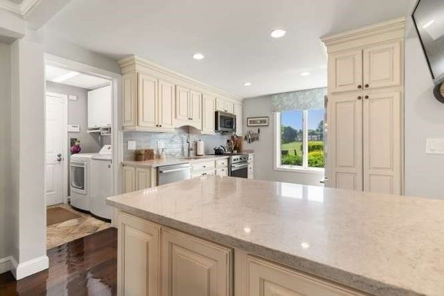 20 Brassie Way 20, North Reading, MA 01864