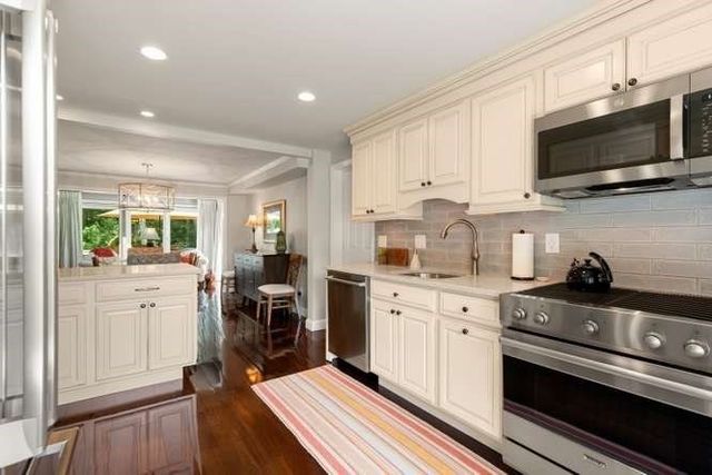 20 Brassie Way 20, North Reading, MA 01864