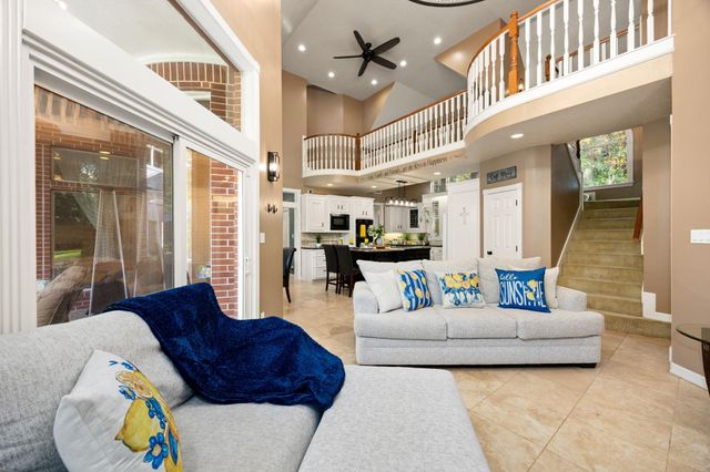 17511 Hawkin Lane, Tomball, TX 77377