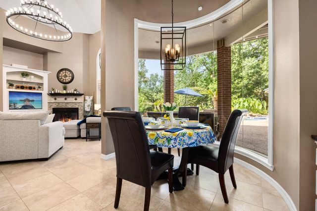 17511 Hawkin Lane, Tomball, TX 77377