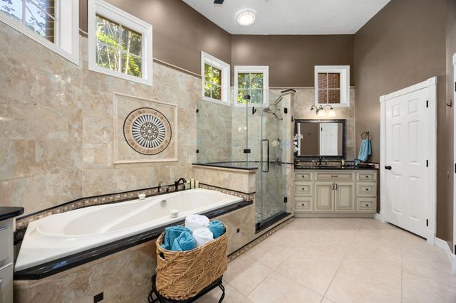 17511 Hawkin Lane, Tomball, TX 77377
