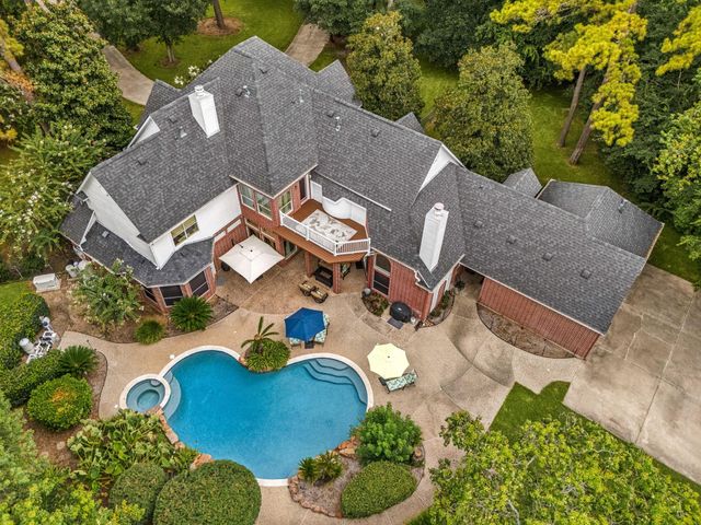 17511 Hawkin Lane, Tomball, TX 77377