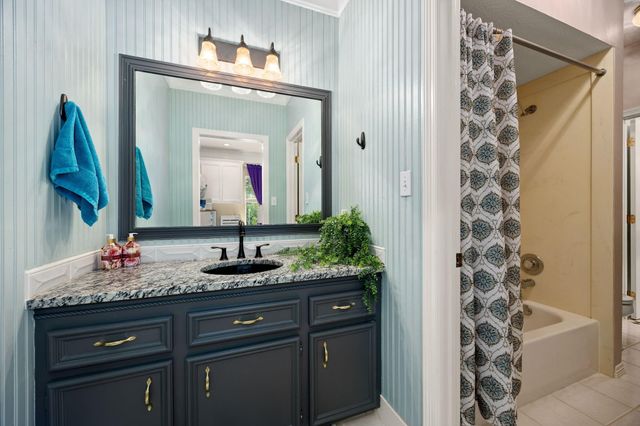 17511 Hawkin Lane, Tomball, TX 77377