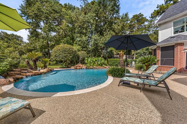 17511 Hawkin Lane, Tomball, TX 77377