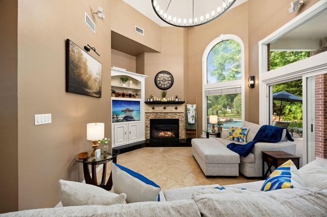 17511 Hawkin Lane, Tomball, TX 77377