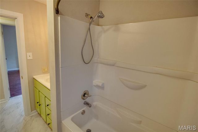 1644 N Church Street, Belleville, IL 62221