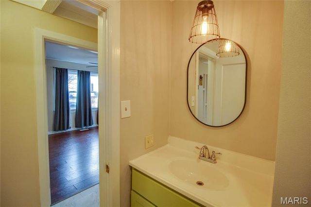 1644 N Church Street, Belleville, IL 62221