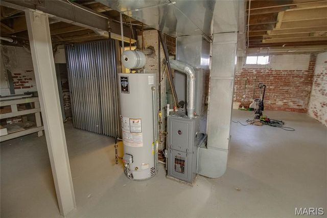 1644 N Church Street, Belleville, IL 62221