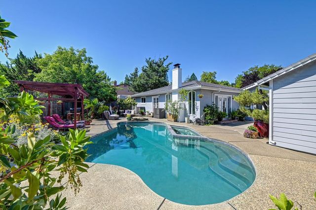 3010 Warren Ln, El Dorado Hills, CA 95762