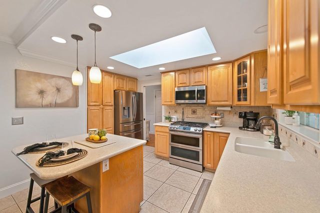 3010 Warren Ln, El Dorado Hills, CA 95762