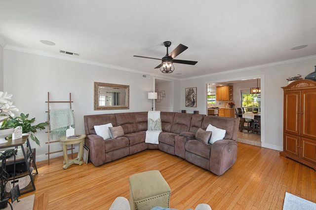3010 Warren Ln, El Dorado Hills, CA 95762