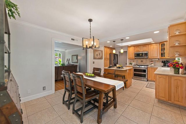 3010 Warren Ln, El Dorado Hills, CA 95762