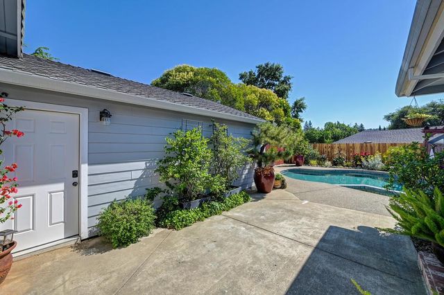 3010 Warren Ln, El Dorado Hills, CA 95762