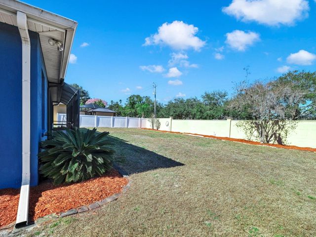 2434 COLONEL FORD DRIVE, Lakeland, FL 33813