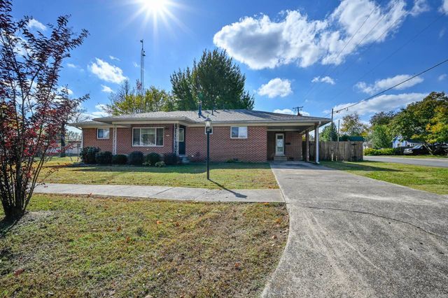 101 Eight St, Mena, AR 71953