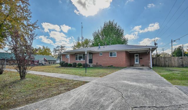 101 Eight St, Mena, AR 71953