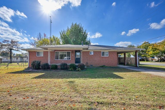 101 Eight St, Mena, AR 71953