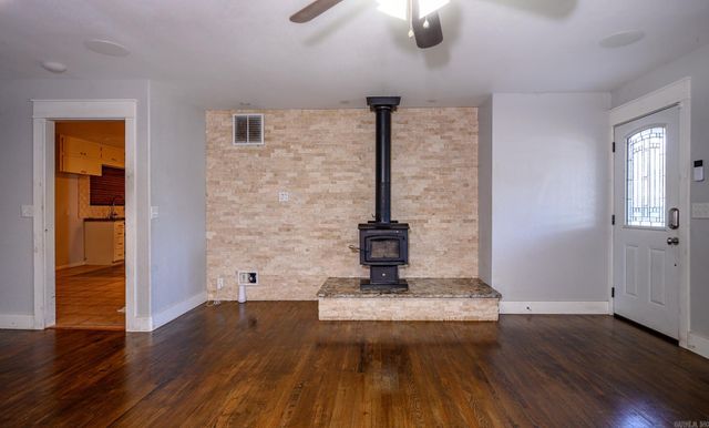 101 Eight St, Mena, AR 71953