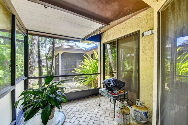 5155 Pine Drive, Boynton Beach, FL 33437