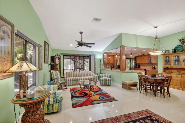 5155 Pine Drive, Boynton Beach, FL 33437