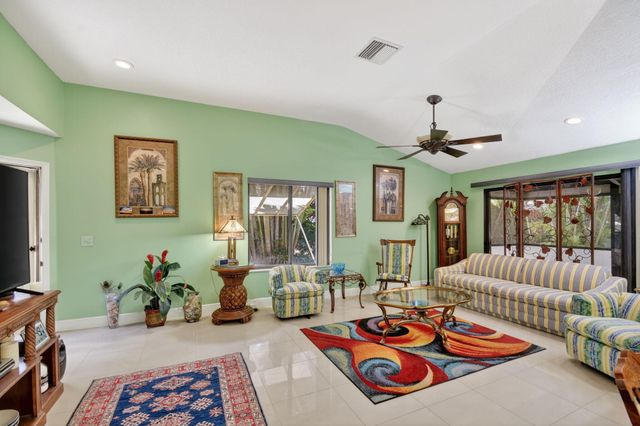 5155 Pine Drive, Boynton Beach, FL 33437