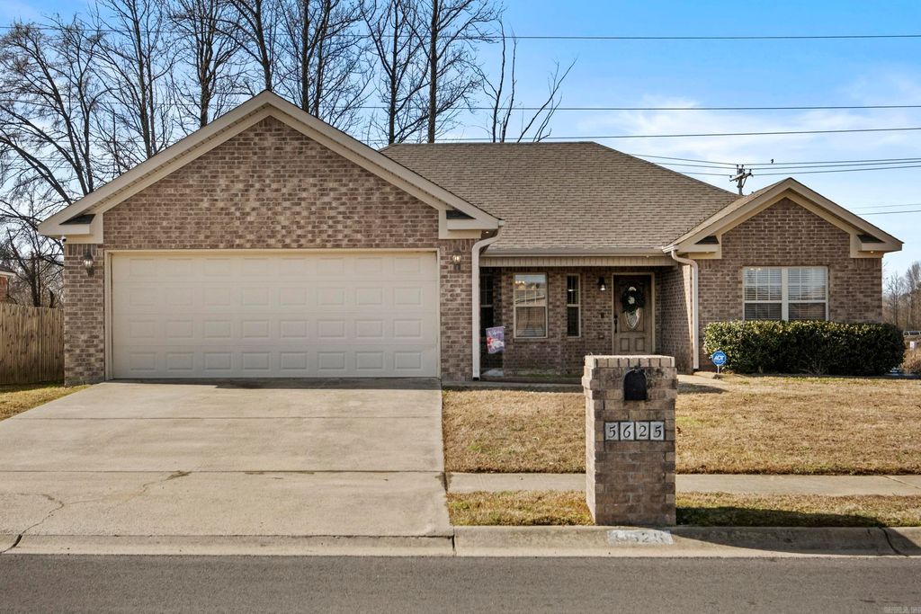 5625 Trammel Estates, North Little Rock, AR 72117