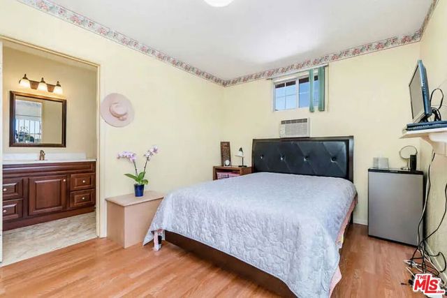 339 N Rampart Boulevard, Los Angeles, CA 90026