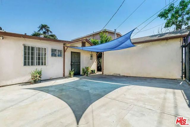 339 N Rampart Boulevard, Los Angeles, CA 90026