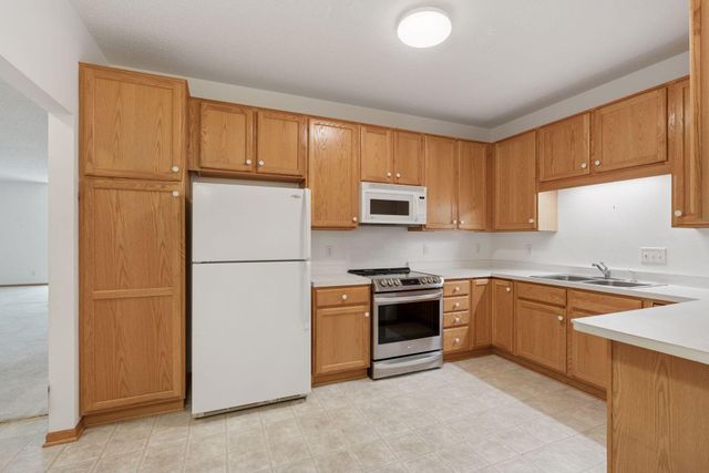 17939 Smith Street NW, Elk River, MN 55330