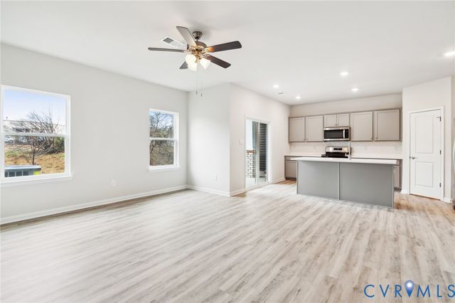 7758 Secret Knoll Ter, Mechanicsville, VA 23111