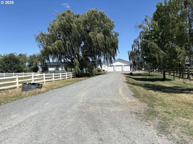 63411 BOND Ln, La Grande, OR 97850