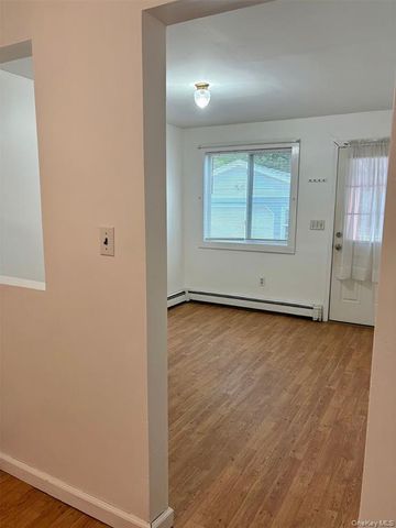 48 Eleanor Avenue, Mastic, NY 11950