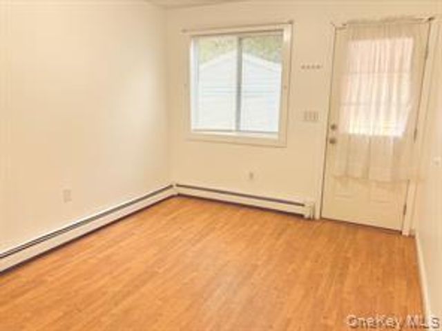 48 Eleanor Avenue, Mastic, NY 11950