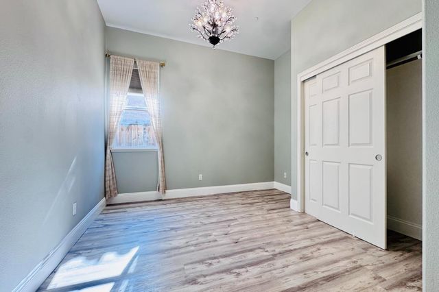 2845 E Goshen, Fresno, CA 93720