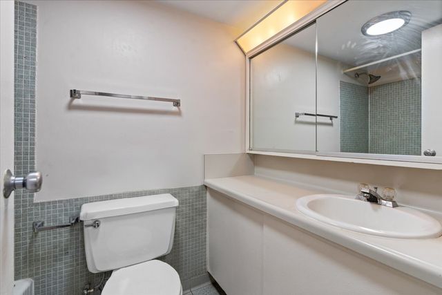 2400 N Lakeview Avenue 1116, Chicago, IL 60614