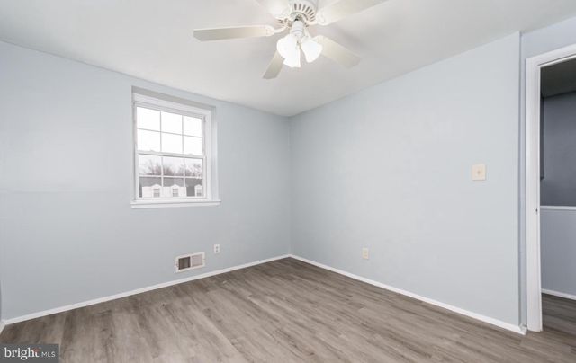 2020 DINEEN DR, Dundalk, MD 21222