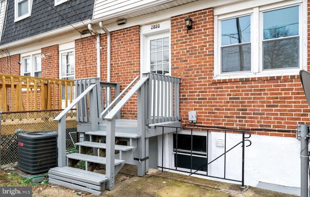 2020 DINEEN DR, Dundalk, MD 21222