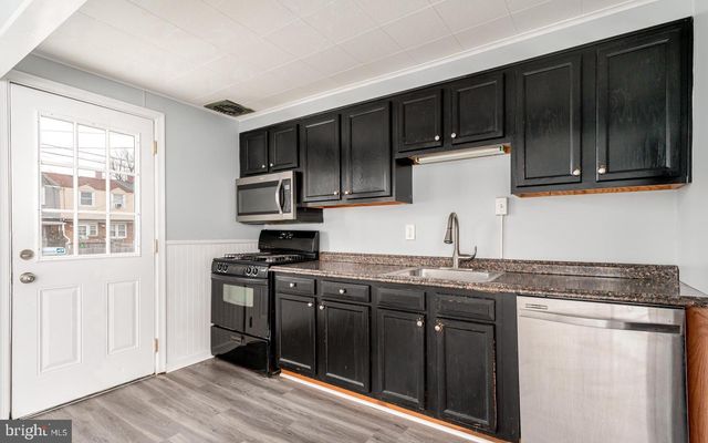 2020 DINEEN DR, Dundalk, MD 21222