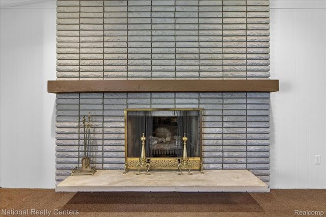 21730 Riverview Drive, Beverly Hills Village, MI 48025