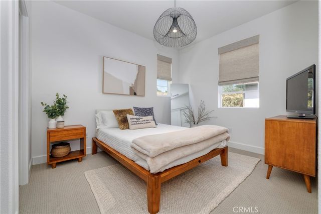 2556 Little Rock, Simi Valley, CA 93065