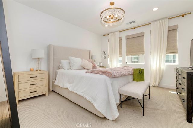 2556 Little Rock, Simi Valley, CA 93065