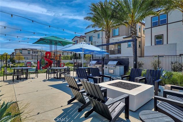 2556 Little Rock, Simi Valley, CA 93065