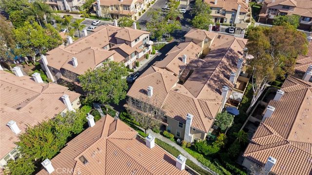 47 Via Madera, Rancho Santa Margarita, CA 92688