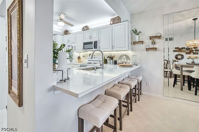 14871 Hole In 1 CIR 205, Fort Myers, FL 33919