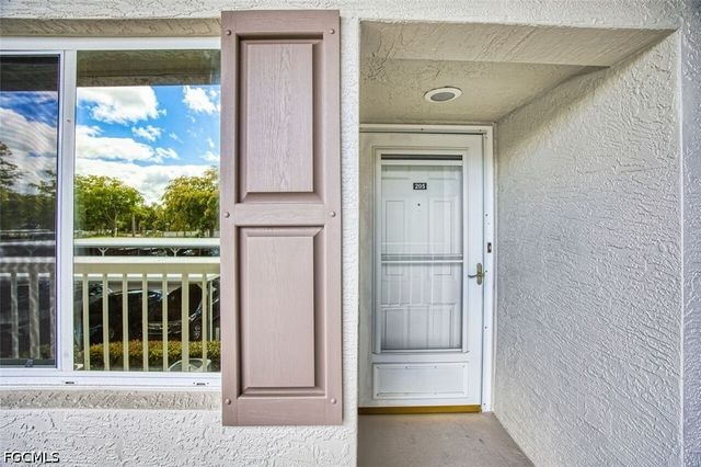 14871 Hole In 1 CIR 205, Fort Myers, FL 33919