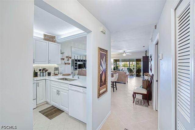 14871 Hole In 1 CIR 205, Fort Myers, FL 33919